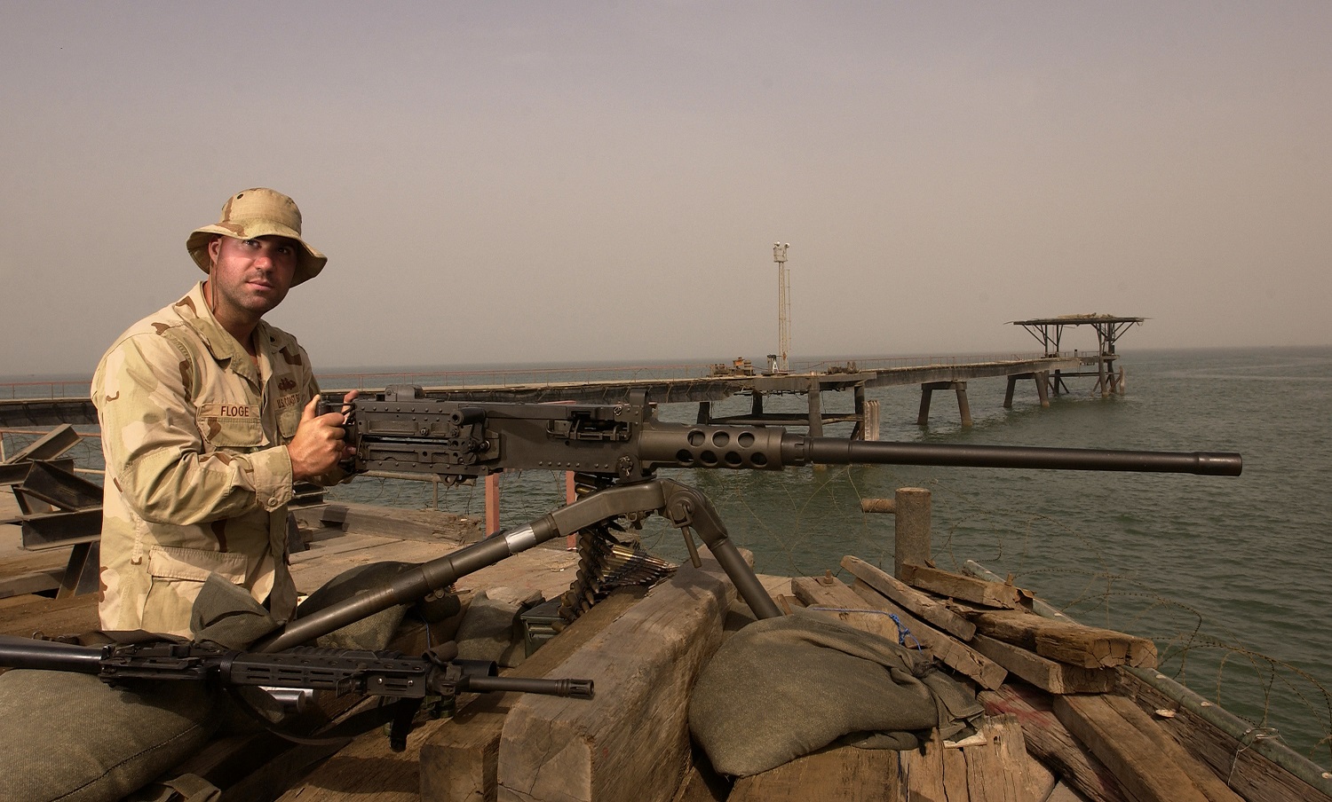 Port Security Unit gun emplacement on board a gas and oil platform. (U.S. Coast Guard)