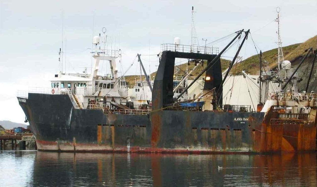 Fishing vessel Alaskan Alaska Ranger at the dock prior to its loss. (Wikipedia.org)