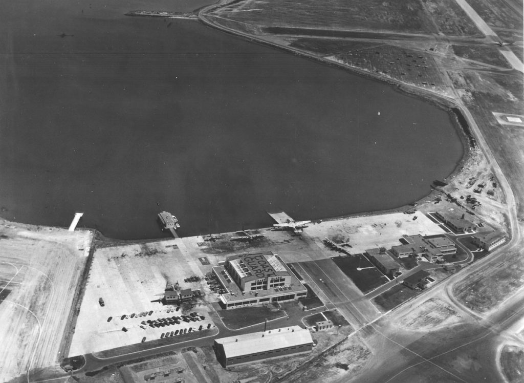 2.	Vintage aerial photograph of Coast Guard Air Station San Francisco at Mills Field, current location of San Francisco International Airport. (U.S. Coast Guard)