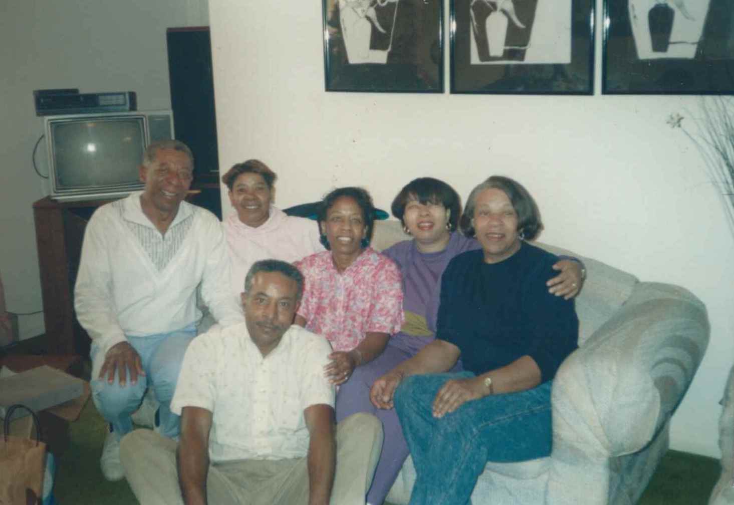 John Witherspoon relaxing with five of his siblings at home. With 10 siblings in all, he learned to lead and mentor others at a young age. (Courtesy of the Witherspoon family)