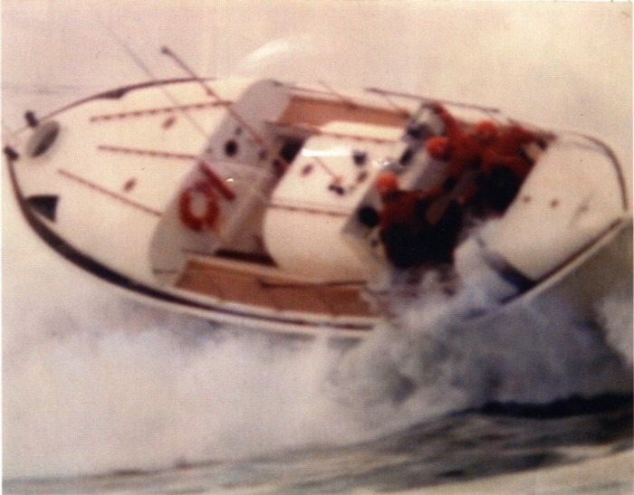 A 40-foot, Mark IV, Model 1 utility boat (UTB), similar to the type used in the ill-fated F/V Mermaid rescue. (U.S. Coast Guard)