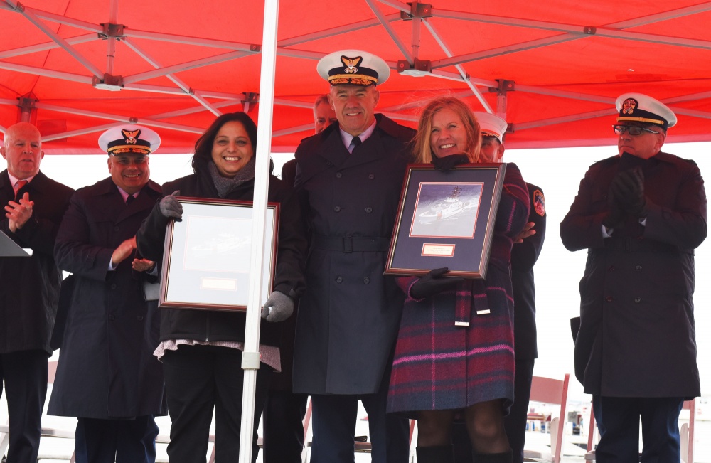 Coast Guard commandant, Admiral Karl Schultz, and Angela Danz-Donahue, right, at the naming ceremony for FRC Vincent Danz and FRC Jeffrey Palazzo. (U.S. Coast Guard photo by Petty Officer 3rd Class John Hightower)