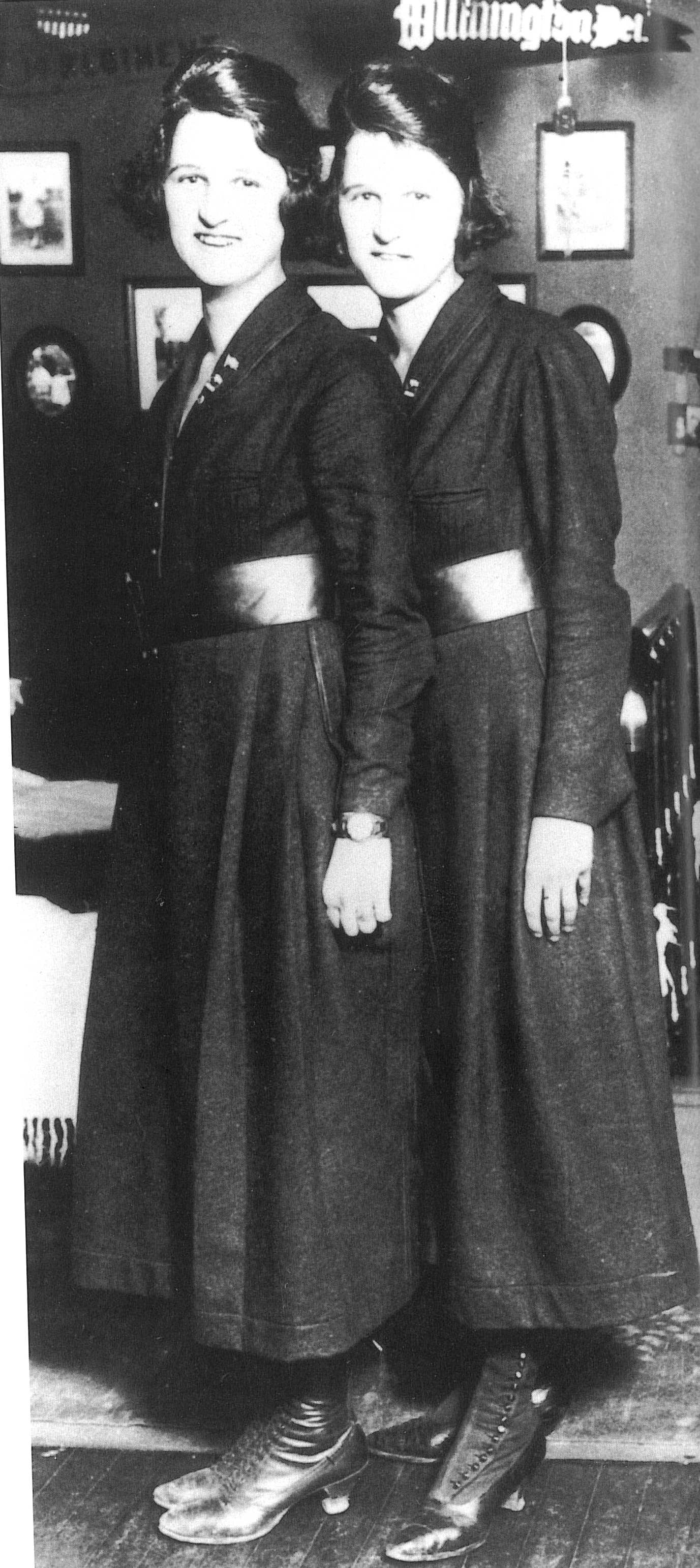 6.	Coast Guard “yeomanettes” Genevieve and Lucille Baker, the first uniformed women to serve in the Coast Guard. (Coast Guard Collection)