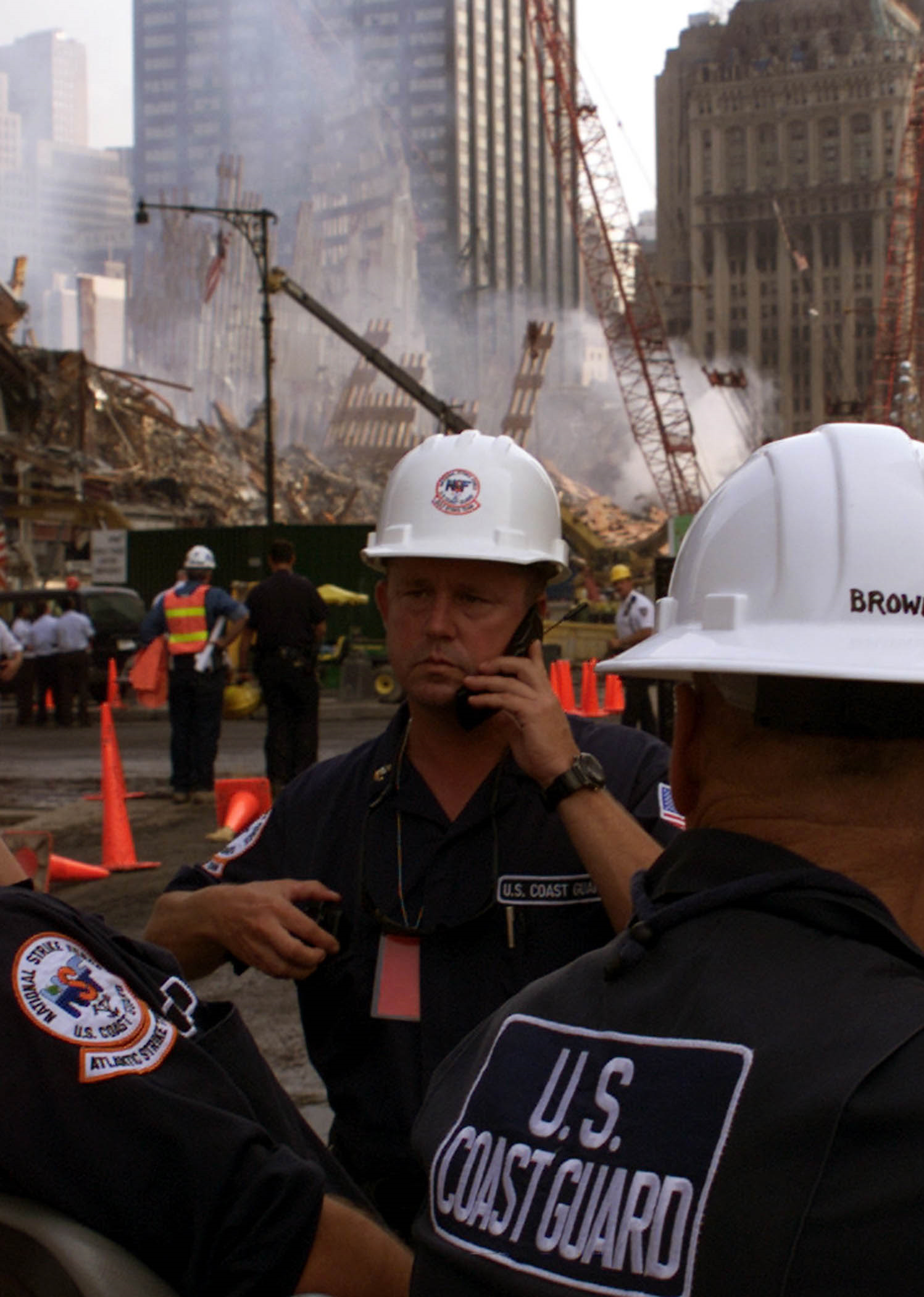 National Strike Force team members assisting in Ground Zero clean-up efforts. (U.S. Coast Guard) National Strike Force team members assisting in Ground Zero clean-up efforts. (U.S. Coast Guard)