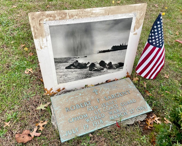 9.	CPhoM Robert Sargent’s headstone located at Fair Mount Cemetery, in Chatham, New Jersey. (Courtesy of the author)